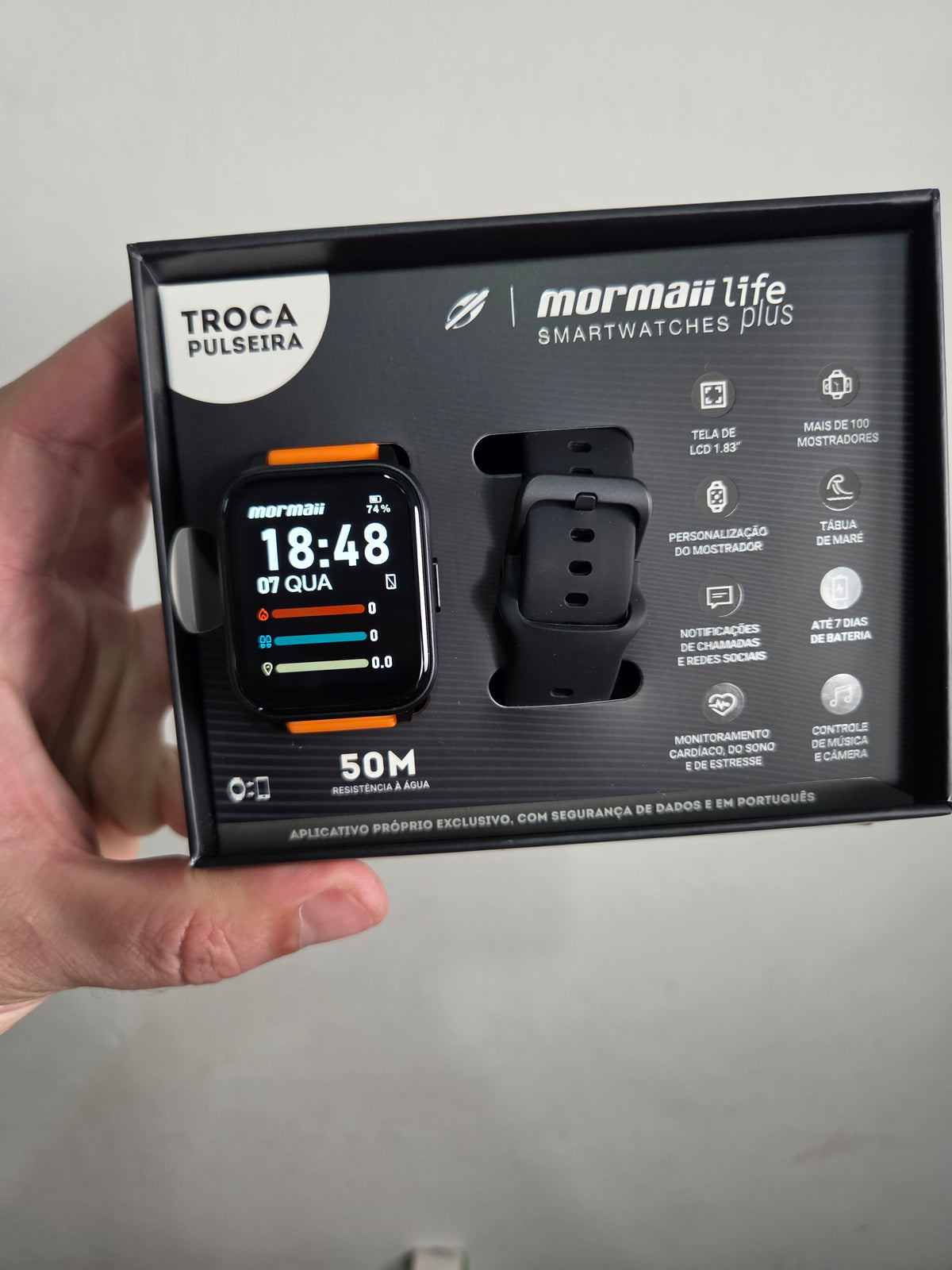 SMARTWATCH MORMAII LIFE PLUS MOLIFE2AA8P PRETO COM PULSEIRA EXTRA LARANJA