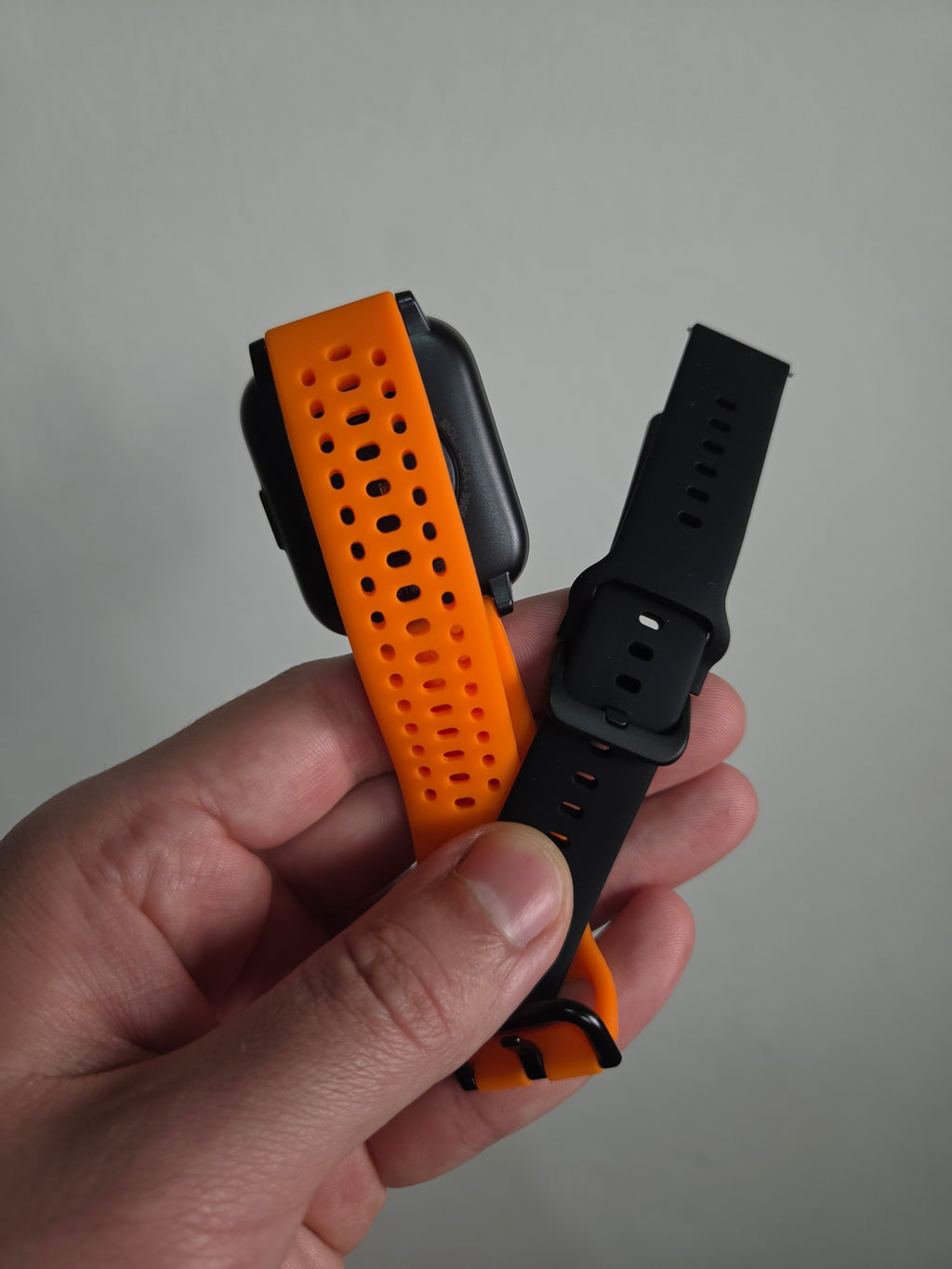 SMARTWATCH MORMAII LIFE PLUS MOLIFE2AA8P PRETO COM PULSEIRA EXTRA LARANJA