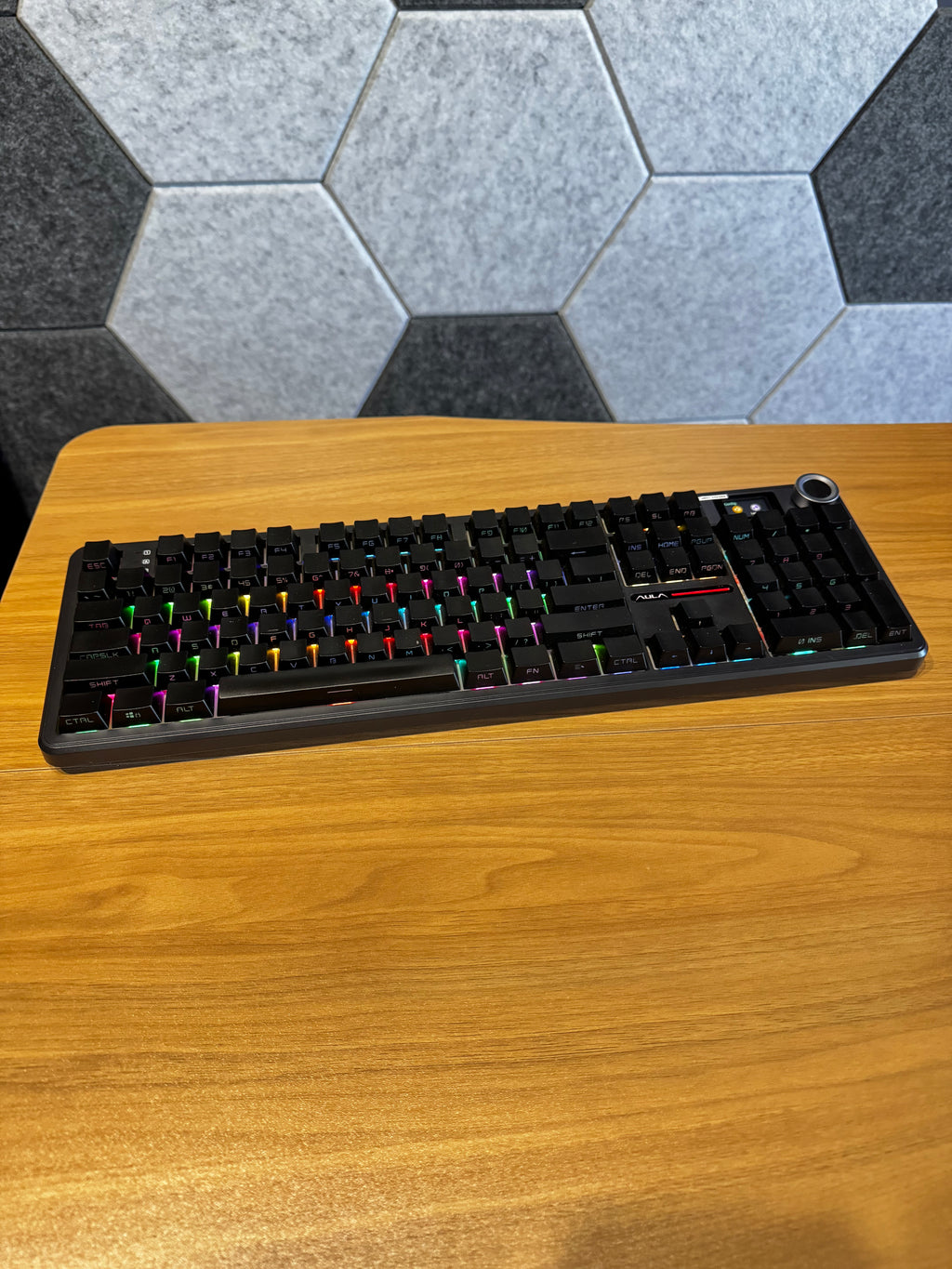 Teclado Mecânico AULA F108 Pro  ⌨️ Wireless, Com display, Hot-Swap, RGB, Sem fios, layout 108%