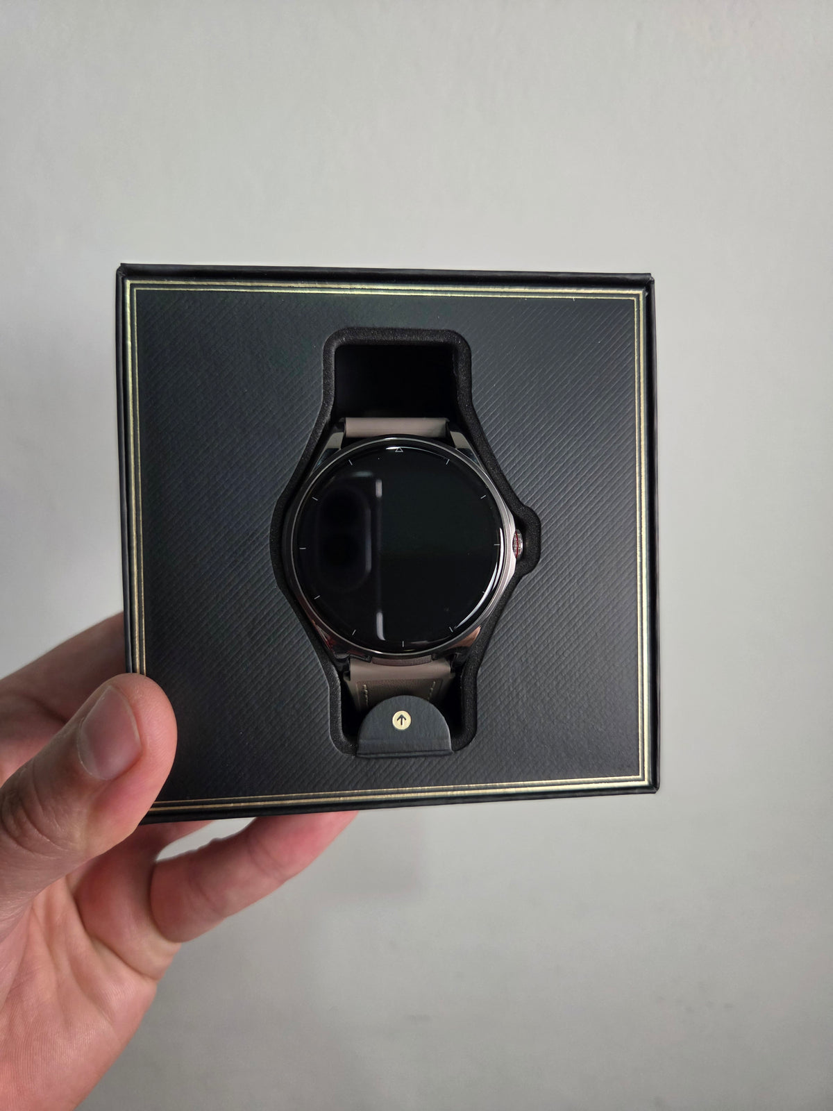 SMARTWATCH HUAWEI WATCH BUDS 2 COM FONE DE OUVIDO BLUETOOTH EMBUTIDO TITÂNIO